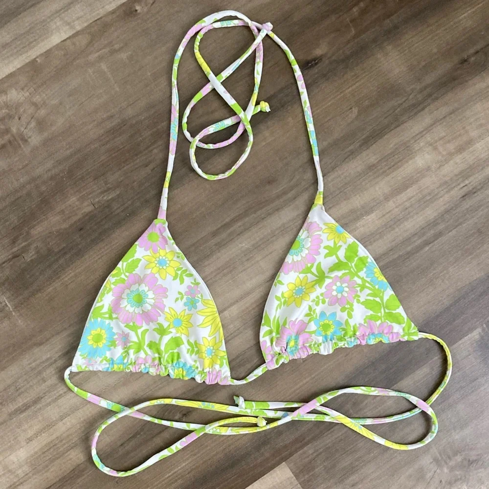 [Frankies Bikinis x Gigi Hadid] NWOT Tia Floral Bikini Top Medium
